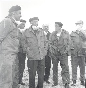 Е.П. Славский, руководство УС-605 наблюдают за ходом работ на площадке ЧАЭС.
ЧУ «Центратомархив». Ф. 20/2. Оп. 1фд. Д. 94. Л. 9. 
