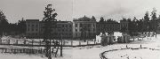 18. Здание лаборатории на центральной площади