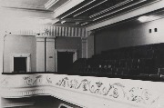 39. Зрительный зал театра